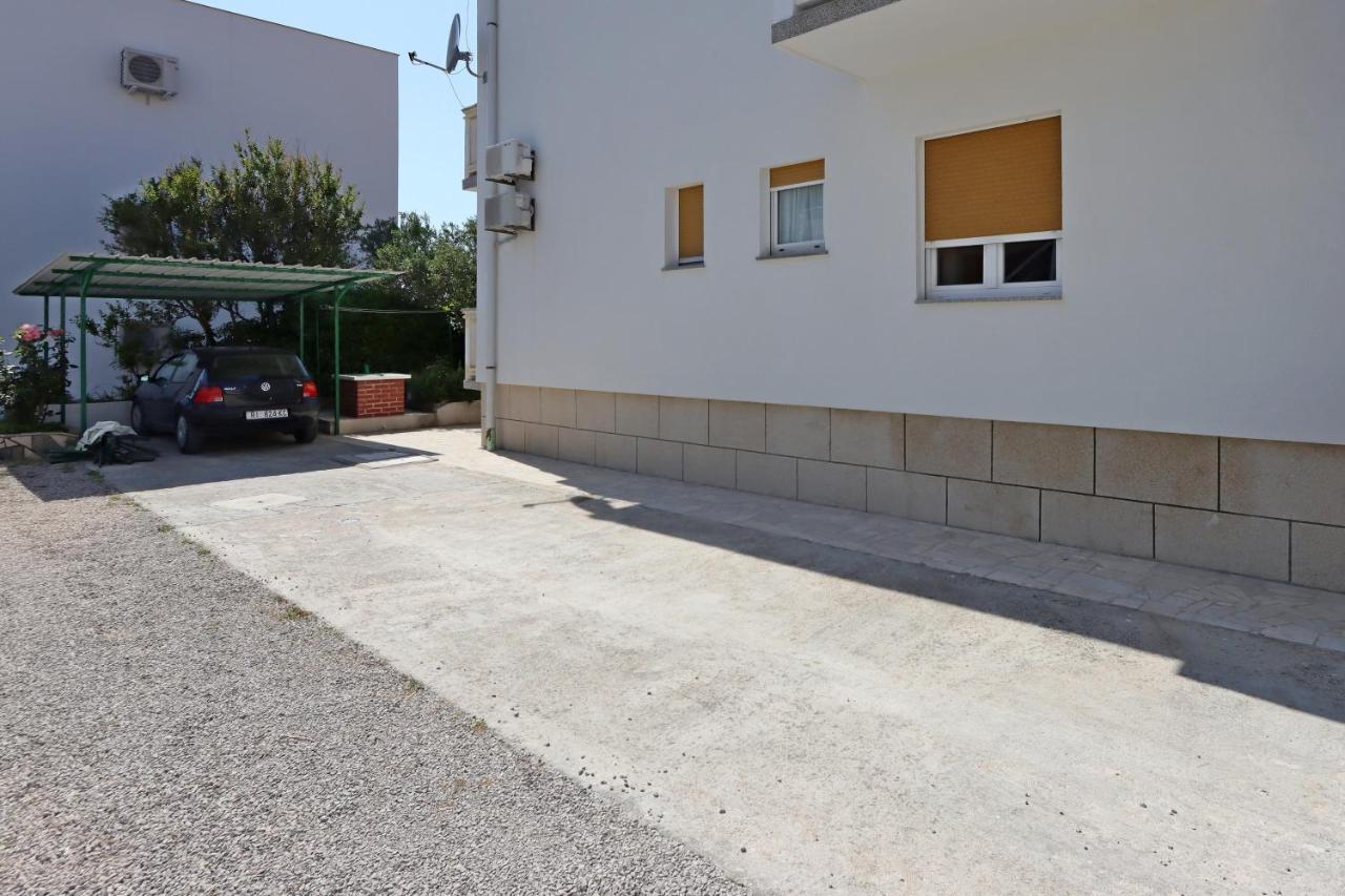 Apartments And Rooms By The Sea Banjol, Rab - 19692 Exterior foto